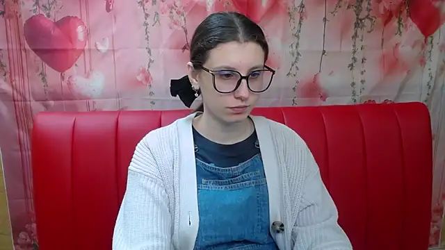 LilianaShine online show from February 21, 2026, 6:14 am