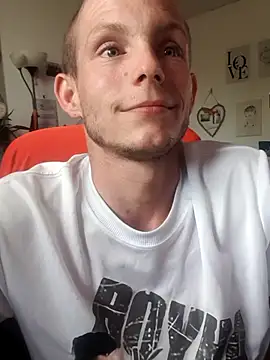 Snapshot of Jungspund25- chatting on July 2, 2026, 8:53 am Jungspund25- online show from July 2, 2026, 8:53 am