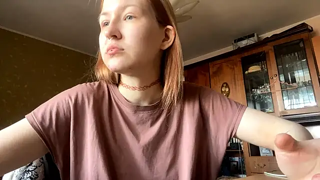 Snapshot of LaureenVielma chatting on March 19, 2026, 7:23 am LaureenVielma online show from March 19, 2026, 7:23 am