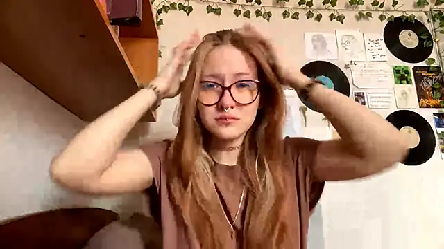 Snapshot of LaureenVielma chatting on March 29, 2026, 8:36 am LaureenVielma online show from March 29, 2026, 8:36 am