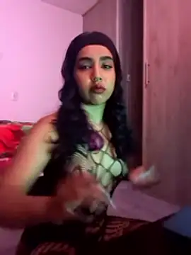 Diva noir online show from July 1, 2026, 11:37 pm