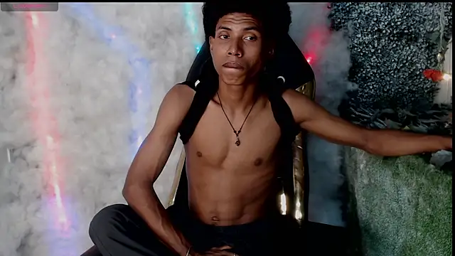 Snapshot of Walkers05 chatting on March 19, 2026, 6:01 pm Walkers05 online show from March 19, 2026, 6:01 pm