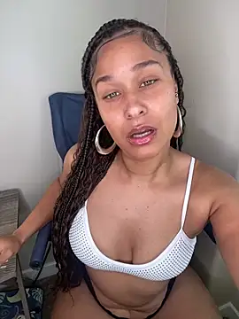 Snapshot of Jamalyce chatting on March 2, 2026, 5:31 pm Jamalyce online show from March 2, 2026, 5:31 pm