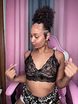 Snapshot of Jamalyce chatting on July 11, 2026, 2:03 am Jamalyce online show from July 11, 2026, 2:03 am