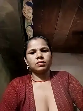 Snapshot of Pooja_sahu chatting on April 19, 2026, 8:13 am Pooja sahu online show from April 19, 2026, 8:13 am
