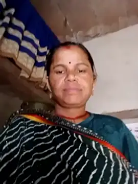 Snapshot of Pooja_sahu chatting on May 1, 2026, 9:14 am Pooja sahu online show from May 1, 2026, 9:14 am
