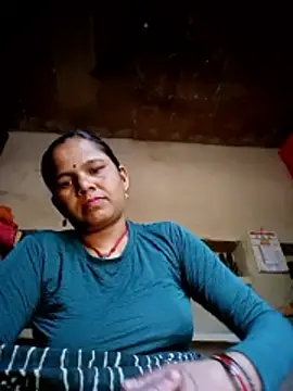 Snapshot of Pooja_sahu chatting on May 3, 2026, 4:18 am Pooja sahu online show from May 3, 2026, 4:18 am