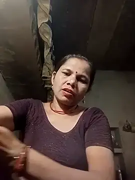Snapshot of Pooja_sahu chatting on May 17, 2026, 5:42 pm Pooja sahu online show from May 17, 2026, 5:42 pm