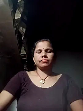 Snapshot of Pooja_sahu chatting on May 19, 2026, 6:47 pm Pooja sahu online show from May 19, 2026, 6:47 pm