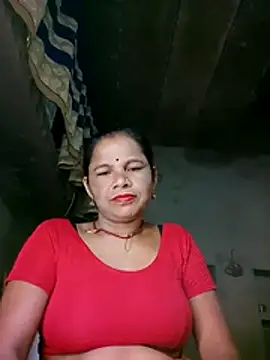 Snapshot of Pooja_sahu chatting on July 11, 2026, 7:38 pm Pooja sahu online show from July 11, 2026, 7:38 pm