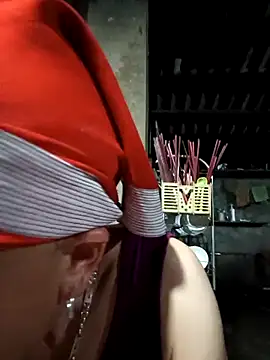 Ami-su online show from February 11, 2026, 2:11 pm