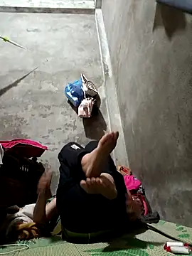 Ami-su online show from February 22, 2026, 6:24 am