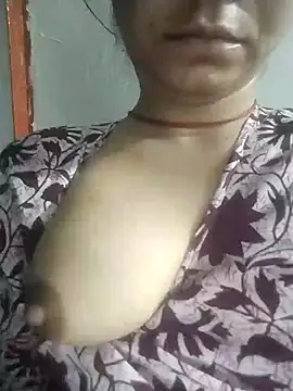 Snapshot of Julilodhi8695 chatting on April 15, 2026, 7:32 pm Julilodhi8695 online show from April 15, 2026, 7:32 pm