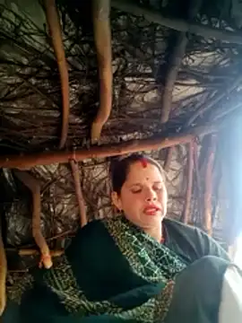 Snapshot of Lucky_couple-1 chatting on February 10, 2026, 5:11 am Lucky couple-1 online show from February 10, 2026, 5:11 am