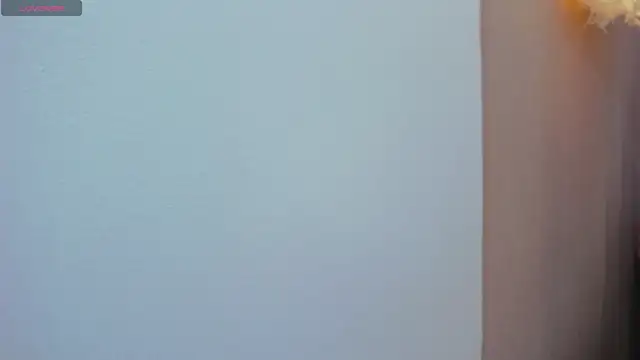 Sophie Voss online show from April 7, 2026, 6:03 am