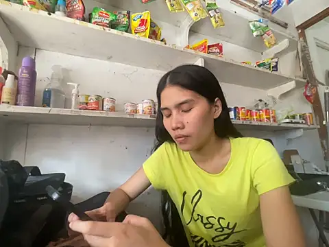 Snapshot of Sweetiebabe25 chatting on May 9, 2026, 7:13 am Sweetiebabe25 online show from May 9, 2026, 7:13 am