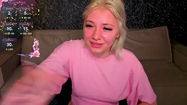 Snapshot of Kate_Krose chatting on June 26, 2026, 12:59 am Kate Krose online show from June 26, 2026, 12:59 am