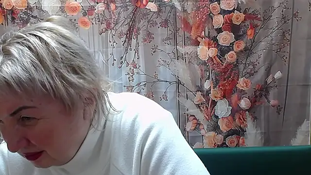 Snapshot of RenataDaster chatting on February 20, 2026, 5:57 pm RenataDaster online show from February 20, 2026, 5:57 pm