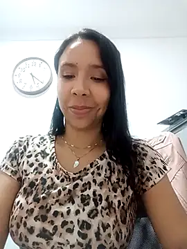 MiaSantana  online show from April 7, 2026, 10:20 pm