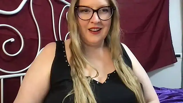 MissCharlotteXx online show from February 27, 2026, 5:24 pm