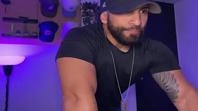 SamDornan51 online show from April 8, 2026, 1:16 am