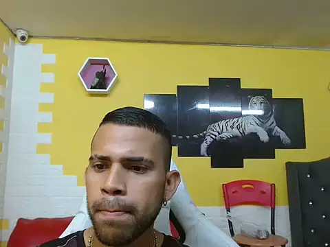 chacorta  online show from May 13, 2026, 12:52 am