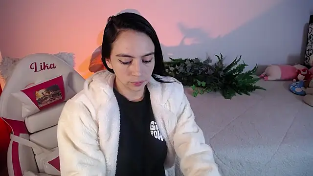 lika little0 online show from February 24, 2026, 10:52 pm