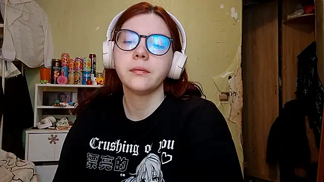 VannessaDillenbeck online show from February 20, 2026, 6:59 am