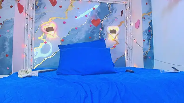 Snapshot of crystal_love08 chatting on February 24, 2026, 7:23 pm crystal love08 online show from February 24, 2026, 7:23 pm