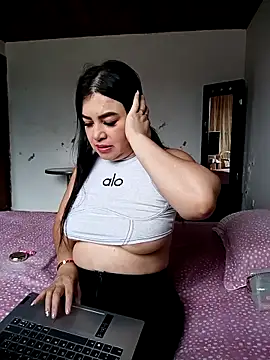 candy69- online show from March 27, 2026, 1:44 pm