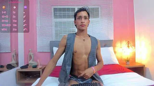 Snapshot of drako18_ chatting on February 15, 2026, 2:41 am drako18 online show from February 15, 2026, 2:41 am