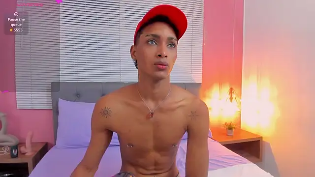 Snapshot of drako18_ chatting on February 24, 2026, 3:26 am drako18 online show from February 24, 2026, 3:26 am