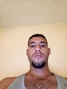 Snapshot of Francisco171 chatting on February 1, 2026, 2:37 pm Francisco171 online show from February 1, 2026, 2:37 pm