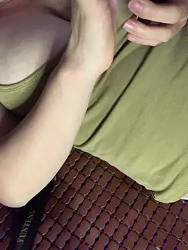 Star-sweet01 online show from July 11, 2026, 4:43 pm