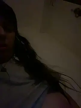 lunaoppel online show from June 25, 2026, 4:34 am