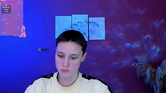 Snapshot of emi_fade chatting on February 10, 2026, 1:37 pm emi fade online show from February 10, 2026, 1:37 pm