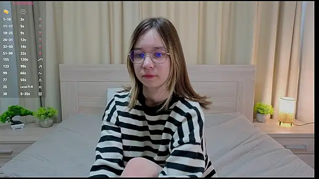 Snapshot of alorenna chatting on March 3, 2026, 5:57 am alorenna online show from March 3, 2026, 5:57 am