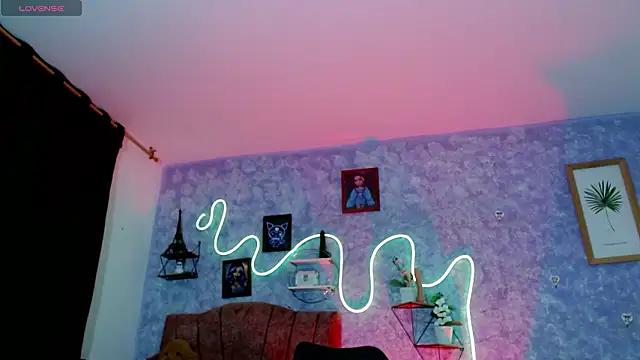 Snapshot of Everlin__Hot_ chatting on March 4, 2026, 10:54 am Everlin Hot online show from March 4, 2026, 10:54 am