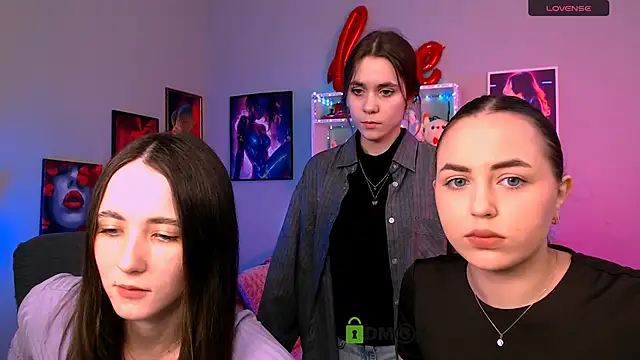 Snapshot of laurenmurrr chatting on March 25, 2026, 1:06 pm laurenmurrr online show from March 25, 2026, 1:06 pm