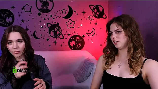 Snapshot of laurenmurrr chatting on April 12, 2026, 10:53 am laurenmurrr online show from April 12, 2026, 10:53 am