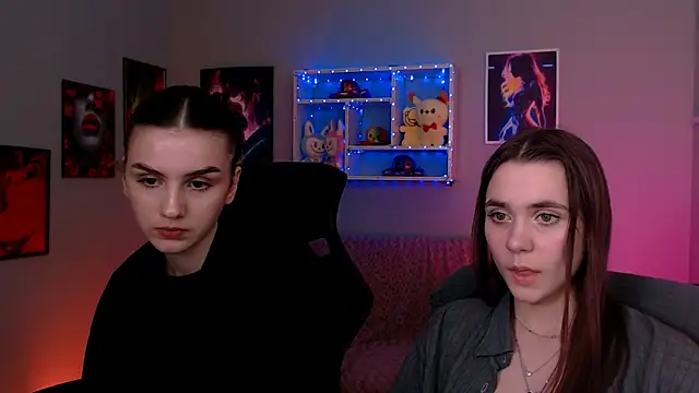 laurenmurrr online show from April 29, 2026, 5:30 pm
