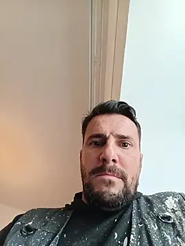 NatanCasad0 online show from February 16, 2026, 1:29 pm