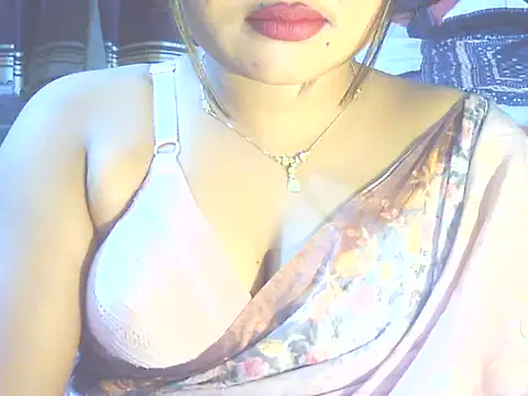 Nusrat Faria online show from March 3, 2026, 4:35 pm