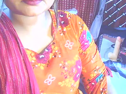 Snapshot of Nusrat_Faria chatting on May 19, 2026, 9:37 am Nusrat Faria online show from May 19, 2026, 9:37 am