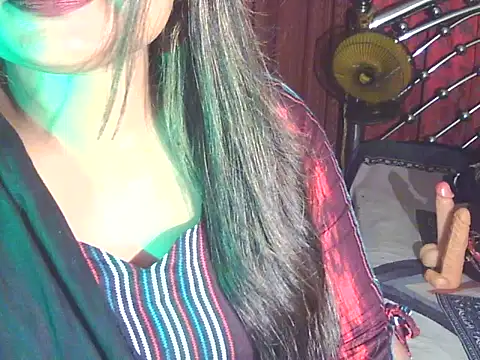 Snapshot of Nusrat_Faria chatting on May 23, 2026, 12:05 am Nusrat Faria online show from May 23, 2026, 12:05 am