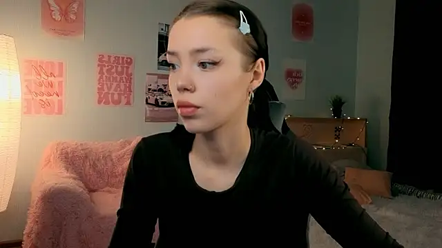 Snapshot of Vexnexe chatting on March 1, 2026, 7:05 pm Vexnexe online show from March 1, 2026, 7:05 pm