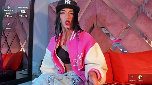 MeghanQueen   online show from March 4, 2026, 6:52 am