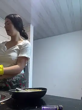 Tammy8 online show from March 31, 2026, 3:12 pm