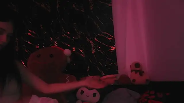 Snapshot of karlaluuvv chatting on March 21, 2026, 5:27 pm karlaluuvv online show from March 21, 2026, 5:27 pm