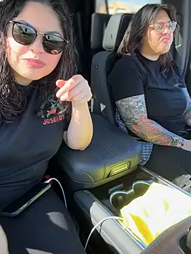 KittyTatts online show from February 8, 2026, 8:01 pm